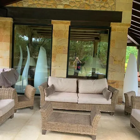 度假居 Casa Con Encanto En Loredo-somo A 300m De La Playa 洛雷多